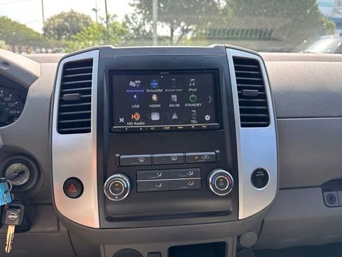 Used 2012 Nissan Frontier SV RWD image 25