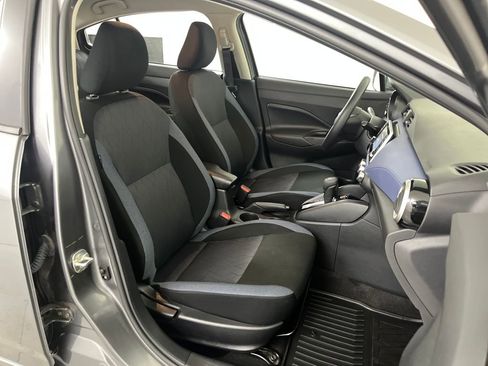 Used 2024 Nissan Versa SV w/ Trunk Package image 20