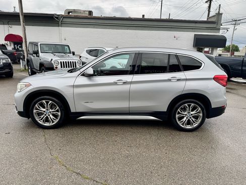 Used 2016 BMW X1 xDrive28i image 7