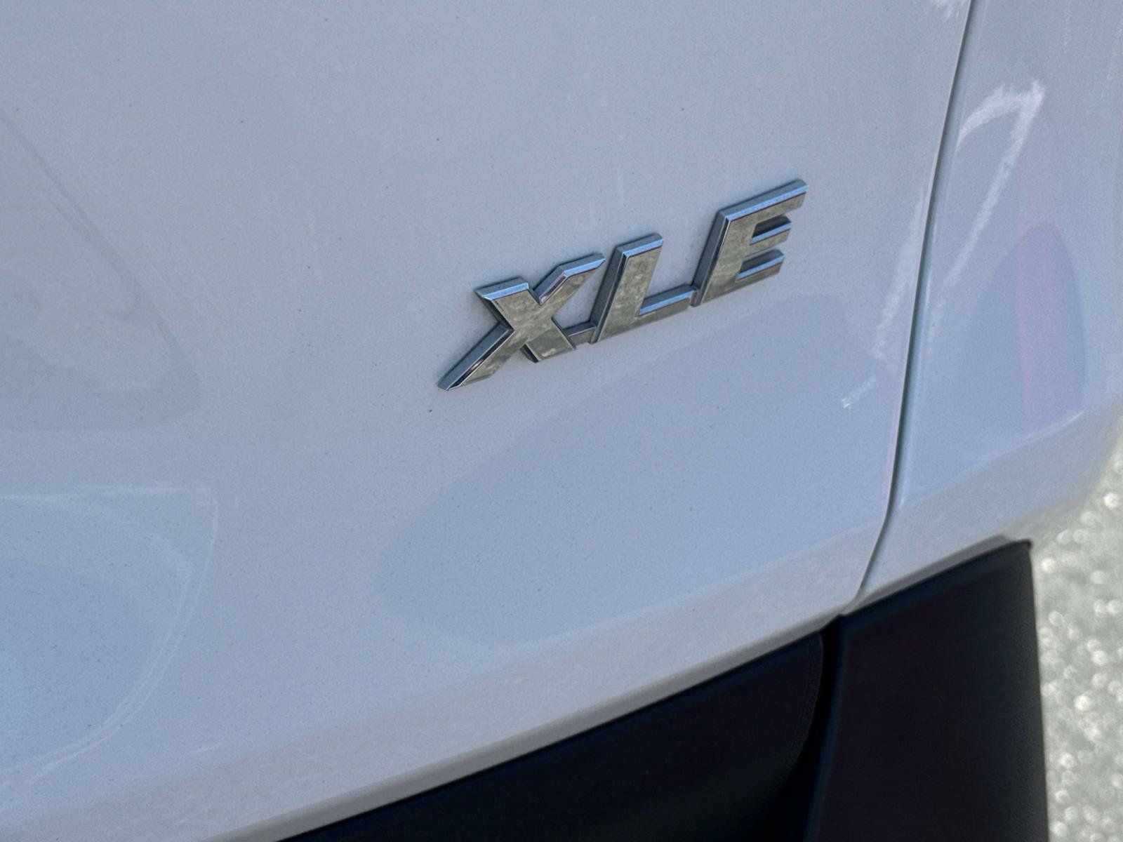 Used 2019 Toyota RAV4 XLE Premium w/ All Weather Liner Package FWD image 8