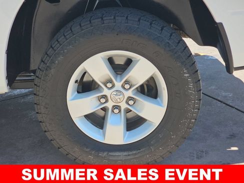 Used 2022 RAM 1500 Classic SLT w/ Electronics Group AWD/4WD image 35