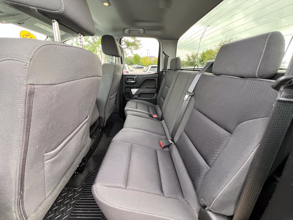 Used 2018 Chevrolet Silverado 1500 LT AWD/4WD image 20
