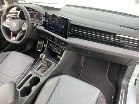 New 2026 Volkswagen Jetta GLI Autobahn image 9