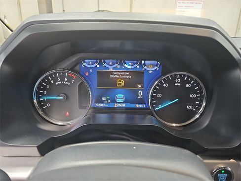 Used 2023 Ford Expedition Max XLT image 19