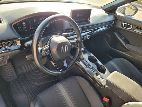 Used 2023 Honda Civic Sport image 7