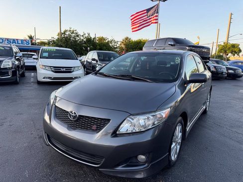 Used 2010 Toyota Corolla S FWD image 3