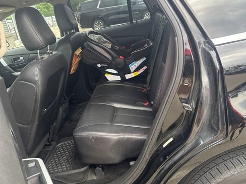 Used 2012 Ford Edge Limited FWD image 2