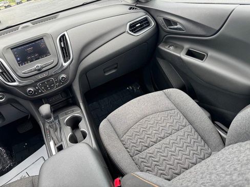 Used 2024 Chevrolet Equinox LT FWD image 15