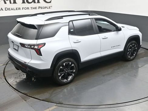 New 2026 Chevrolet Equinox RS w/ LPO, Floor Liner Package FWD image 18