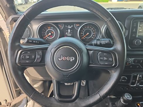 Used 2019 Jeep Wrangler Unlimited Sport S AWD/4WD image 40
