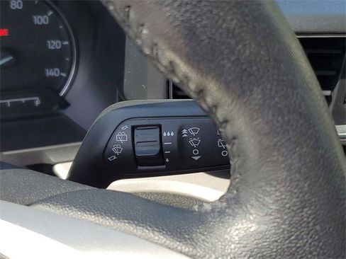 Used 2023 Ford Explorer XLT w/ Equipment Group 202A image 14