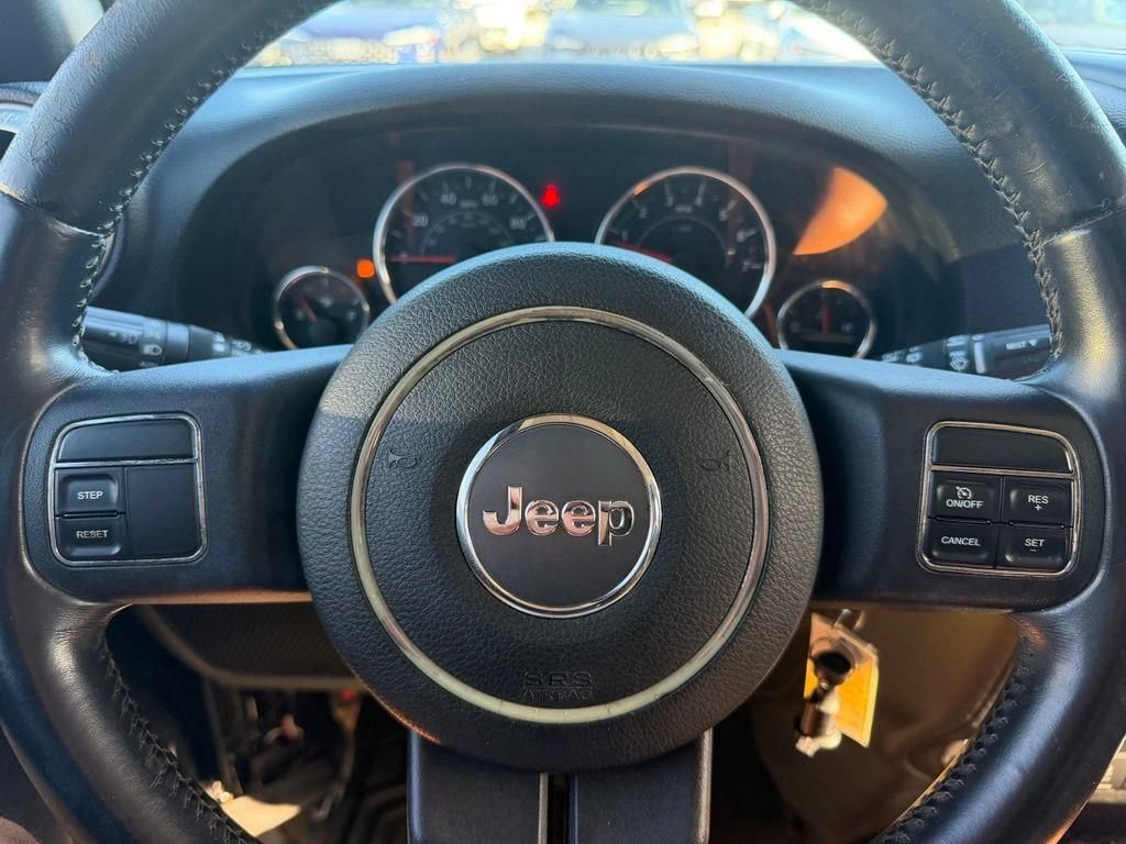 Used 2012 Jeep Wrangler Unlimited Sahara AWD/4WD image 23