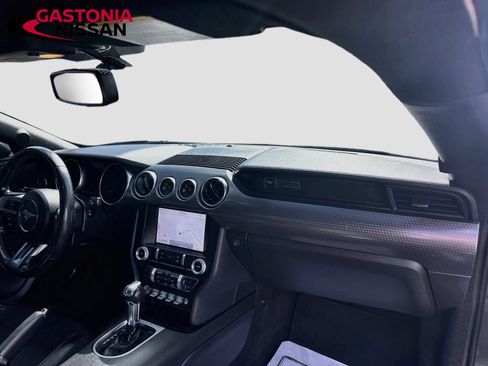 Used 2020 Ford Mustang GT Premium w/ GT Performance Package RWD image 37