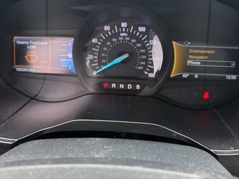 Used 2015 Ford Edge Sport w/ Equipment Group 401A FWD image 10