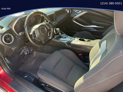 Used 2017 Chevrolet Camaro LT image 18