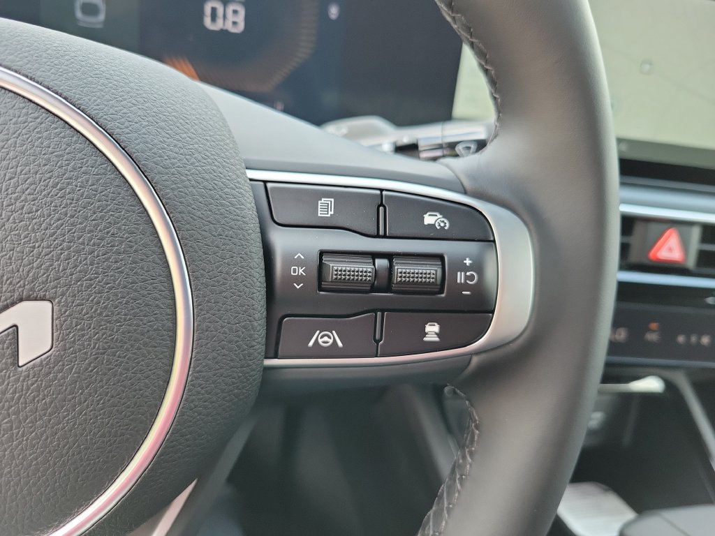 New 2026 Kia K5 GT-Line FWD image 23