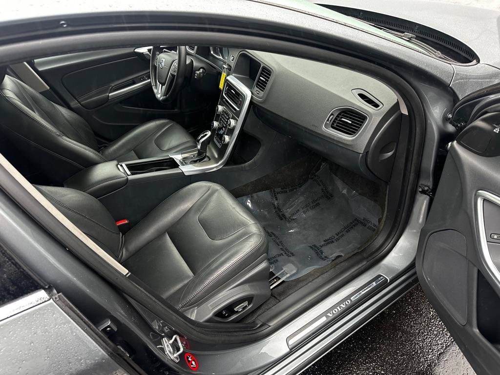 Used 2016 Volvo V60 T5 Premier AWD/4WD image 11