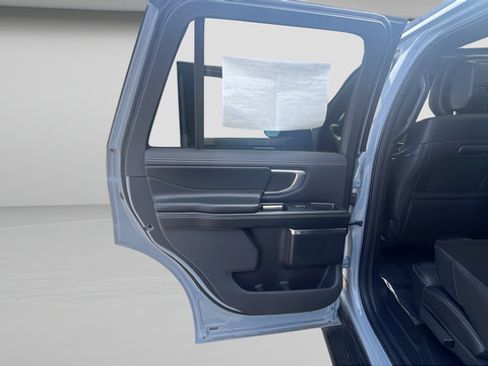 New 2026 Ford Expedition Platinum w/ Stealth Appearance Package AWD/4WD image 21