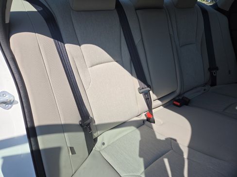Certified 2023 Honda Accord EX image 24