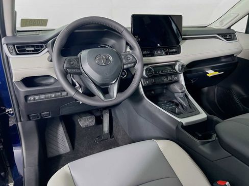New 2025 Toyota RAV4 XLE Premium image 7