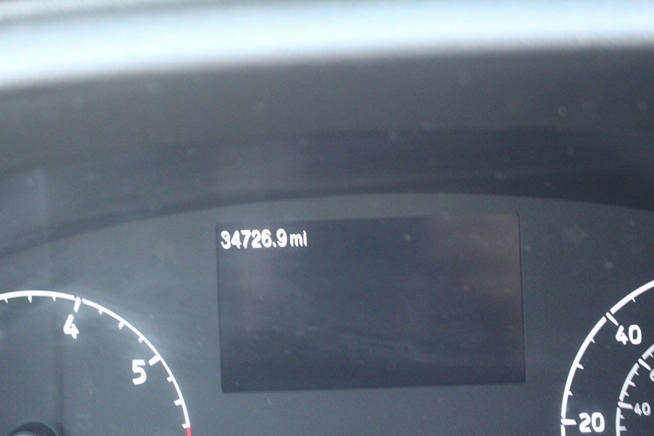 Used 2024 Ford Transit 350 XLT RWD image 12