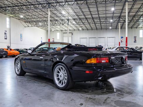 Used 1997 Aston Martin DB7 Volante RWD image 4