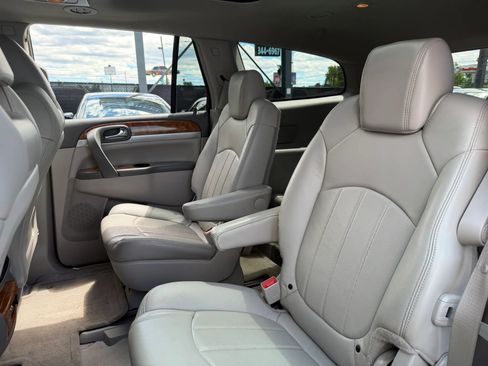 Used 2009 Buick Enclave CXL w/ Entertainment Package #4 AWD/4WD image 19