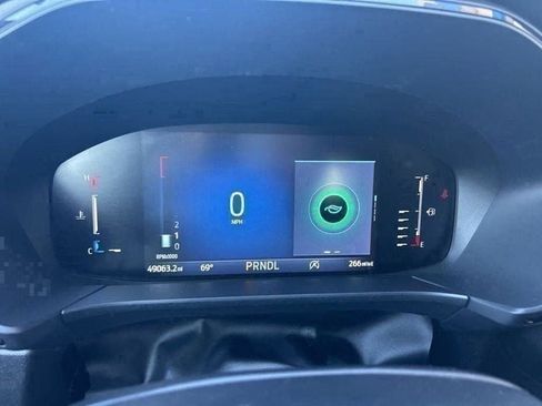 Used 2023 Ford Escape ST-Line image 12