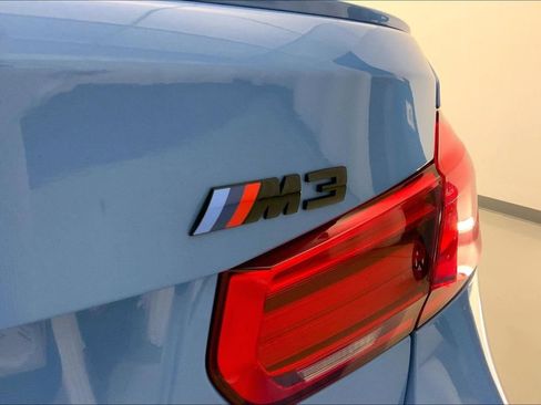 Used 2018 BMW M3 w/ Competition Package RWD image 30