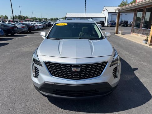 Used 2019 Cadillac XT4 Luxury w/ Cold Weather Package AWD/4WD image 10