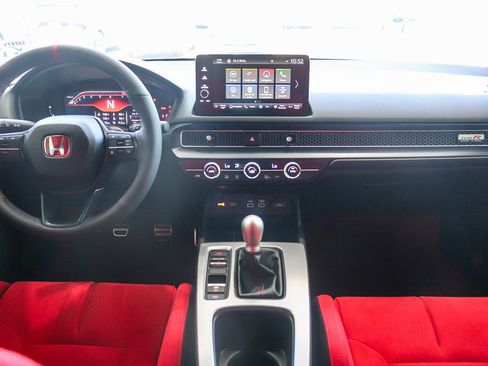 Used 2024 Honda Civic Type R image 14
