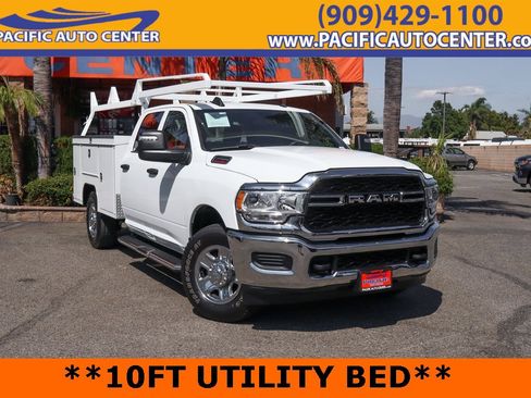 Used 2024 RAM 2500 Tradesman w/ Chrome Appearance Group image 1