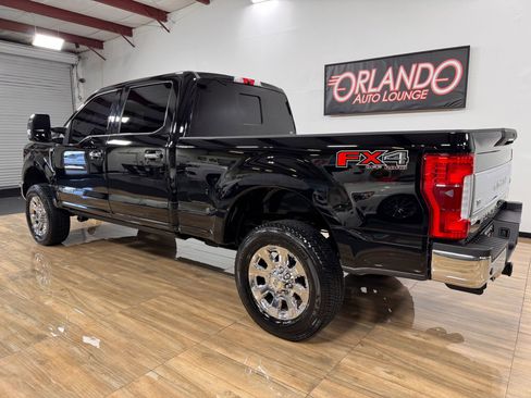 Used 2018 Ford F250 King Ranch w/ King Ranch Ultimate Package image 9