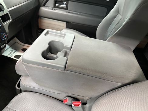 Used 2013 Ford F150 XLT w/ Mid Equipment Group image 23