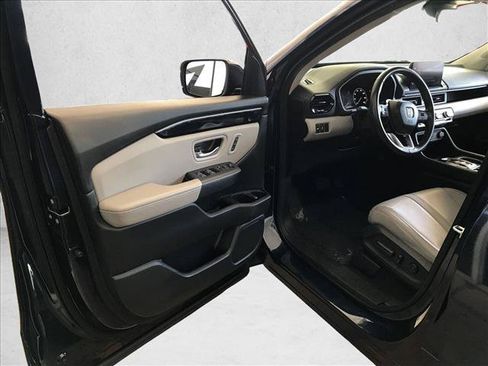 Certified 2024 Honda Pilot EX-L image 14