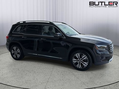 Used 2024 Mercedes-Benz GLB 250 4MATIC image 7
