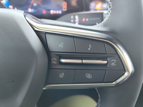 New 2025 Chevrolet Blazer EV LT AWD/4WD image 28