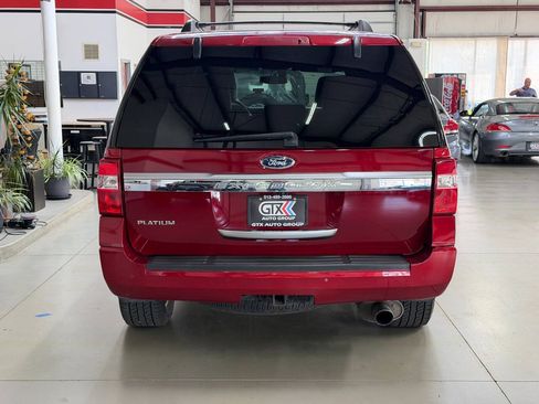 Used 2016 Ford Expedition Platinum AWD/4WD image 3