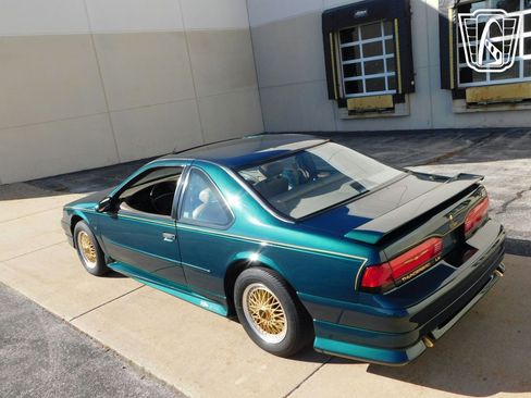 Used 1994 Ford Thunderbird LX image 9