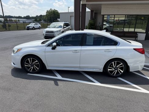 Used 2017 Subaru Legacy 2.5i Sport w/ Popular Package #2A AWD/4WD image 3