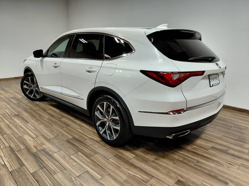 Used 2022 Acura MDX SH-AWD w/ Technology Package image 21