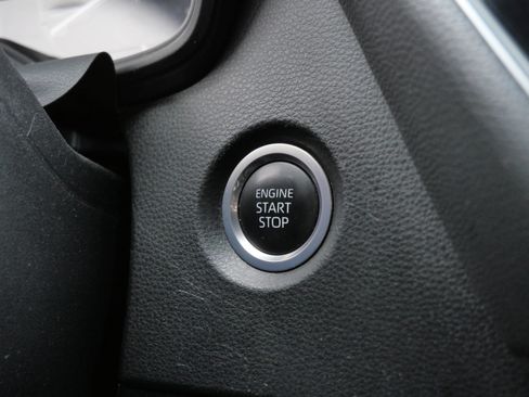 Certified 2024 Toyota Corolla SE image 33