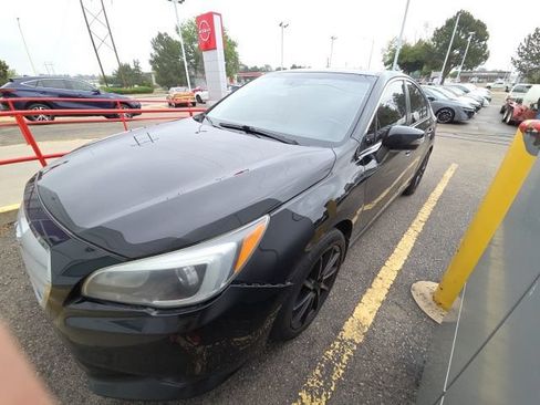 Used 2016 Subaru Legacy 2.5i Limited AWD/4WD image 2