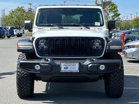 Used 2025 Jeep Wrangler Unlimited Sport S 4xe AWD/4WD image 9