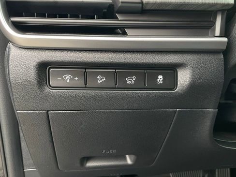 New 2025 Kia Telluride EX w/ EX Captain's Chair Package image 13