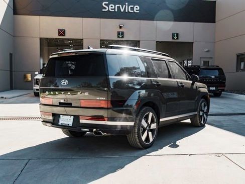 New 2026 Hyundai Santa Fe Limited FWD image 7
