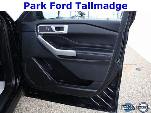 Used 2022 Ford Explorer XLT image 21