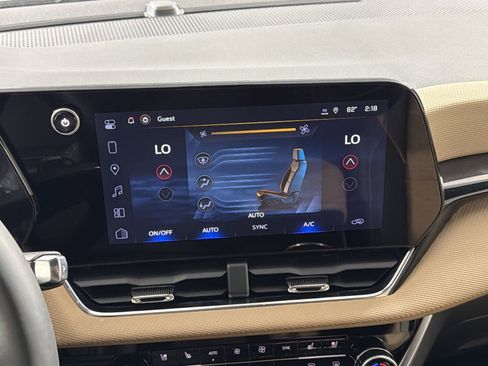 New 2026 Chevrolet Equinox ACTIV w/ Convenience Package III image 21