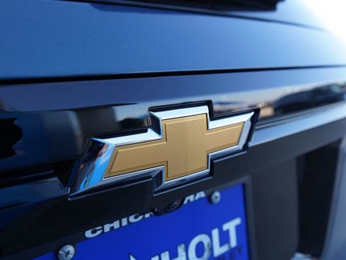 New 2026 Chevrolet Traverse LT w/ LPO, Floor Liner Package image 5