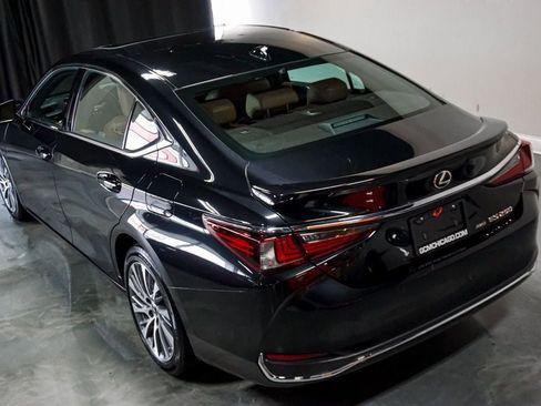 Used 2021 Lexus ES 250 w/ Premium Package image 76